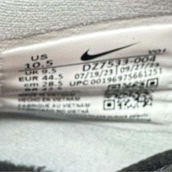 Nike Giannis Immortality 3 Basketball Shoes Red Black DZ7533-004 Men Size 10.5 - Picture 8 of 8